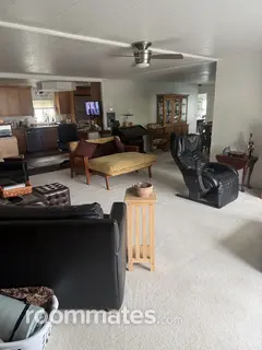 Room for rent in Milton, WA $1500, house