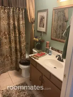 Room for rent in Phoenix, AZ $1000, house