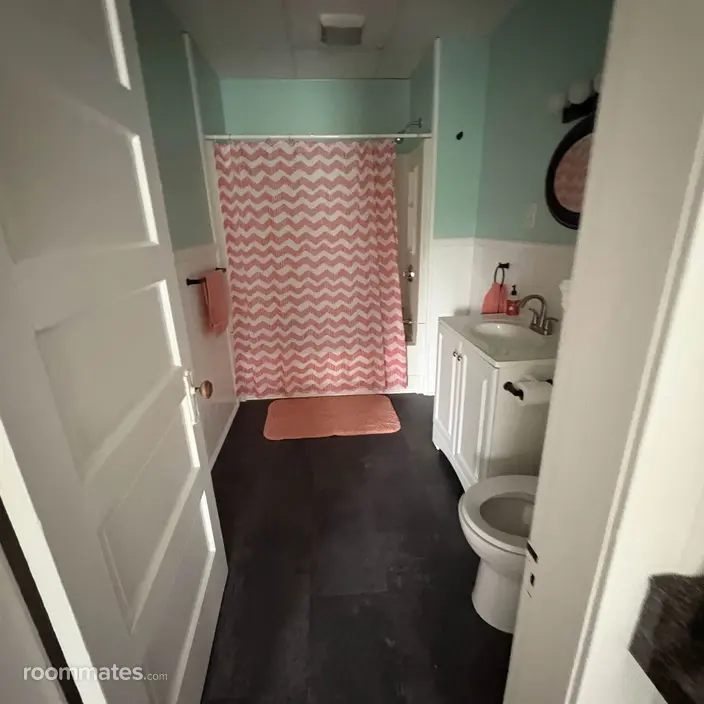 Room for rent in Worcester, MA $900, apartment