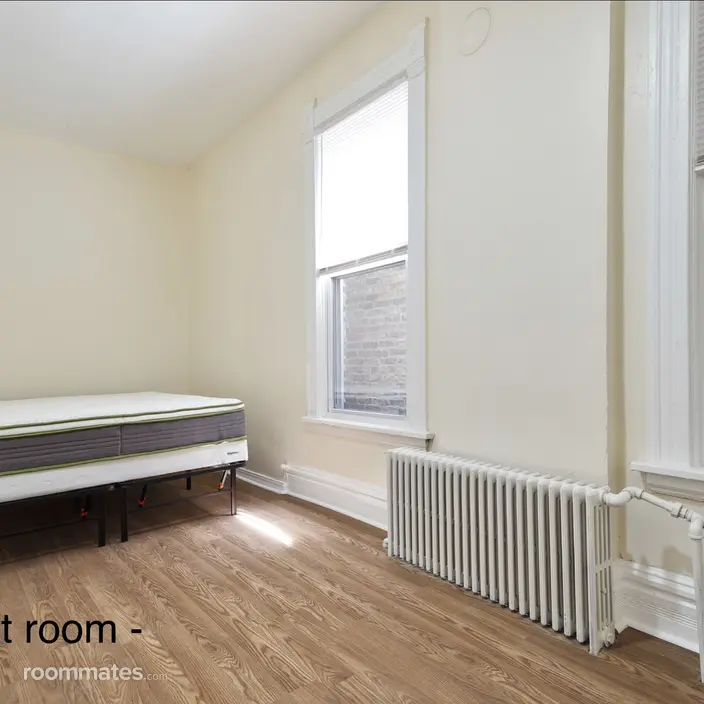 Room for rent in Chicago, IL $642, apartment