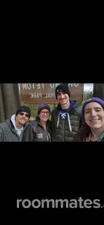 Roommate looking Burnsville, MN, $800