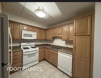 Room for rent in Framingham, MA $1325, condo