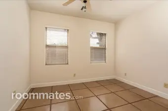 Room for rent in Tucson, AZ $700, house