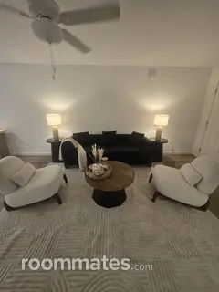 Room for rent in Jacksonville, FL $650, house