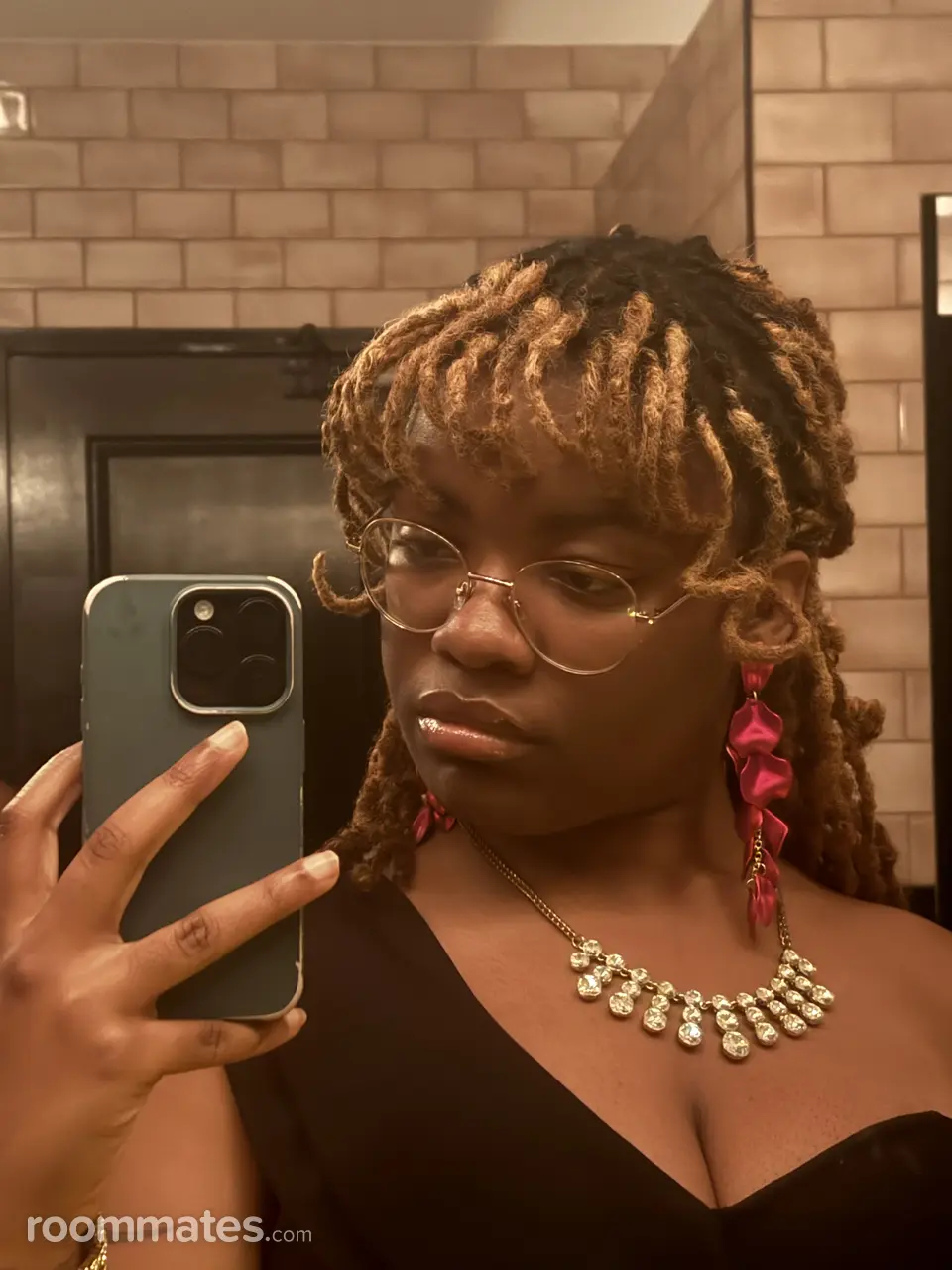 Profile photo 4 of 11