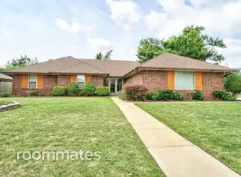 Room for rent in Oklahoma City, OK $800, house