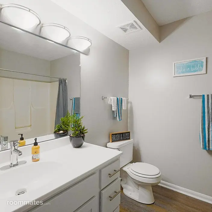 Room for rent in Valparaiso, IN $750, apartment