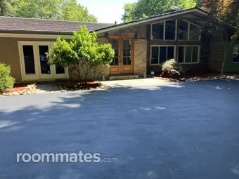 Room for rent in Sapphire, NC $500, house