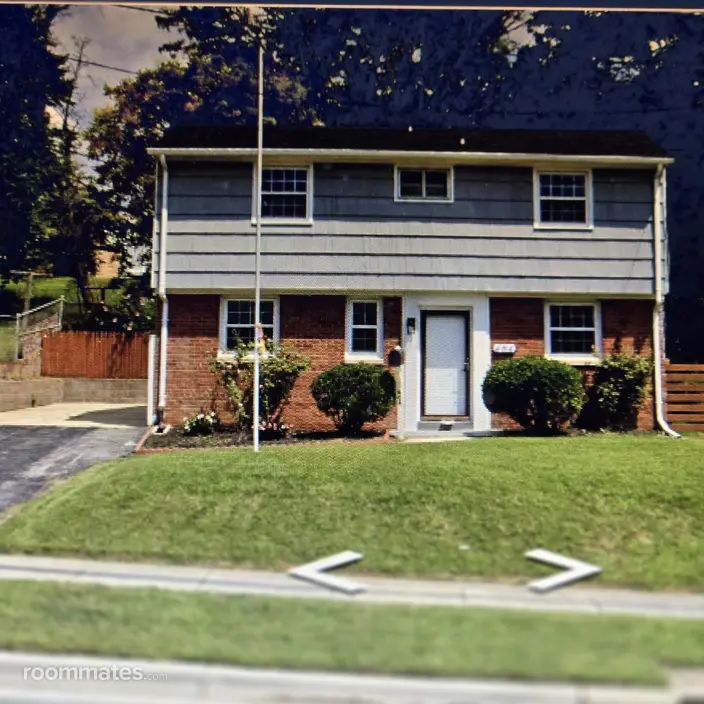 Room for rent in Fort Washington, MD $750, house
