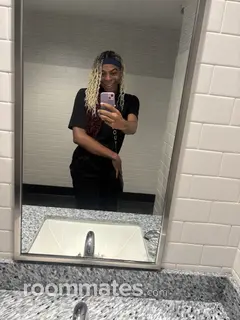 Roommate looking Yonkers, NY, $1200