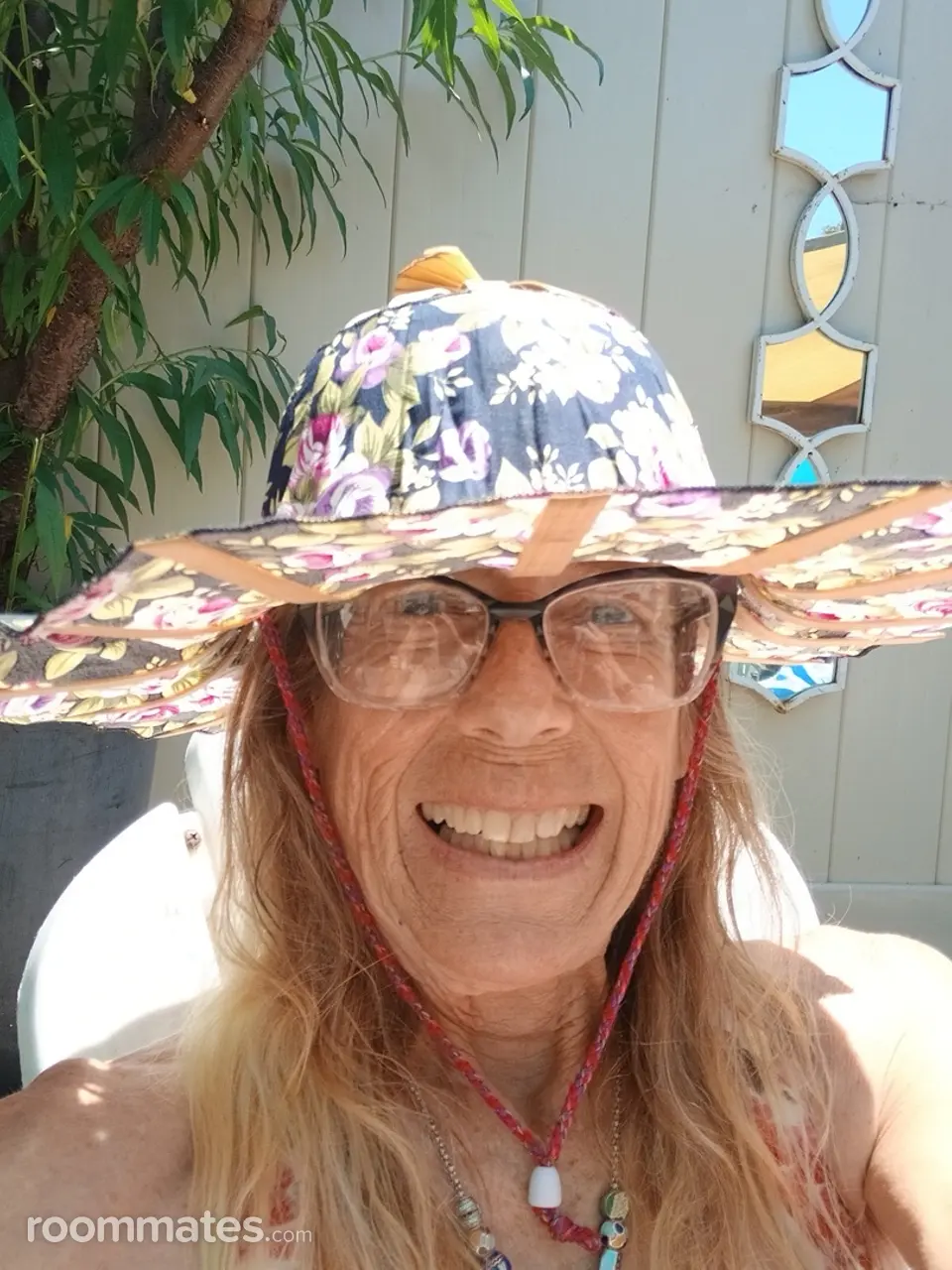 Profile photo 4 of 5