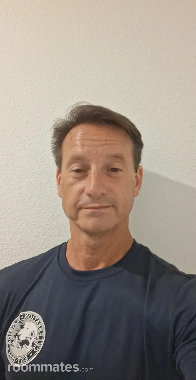 Profile photo 3 of 7