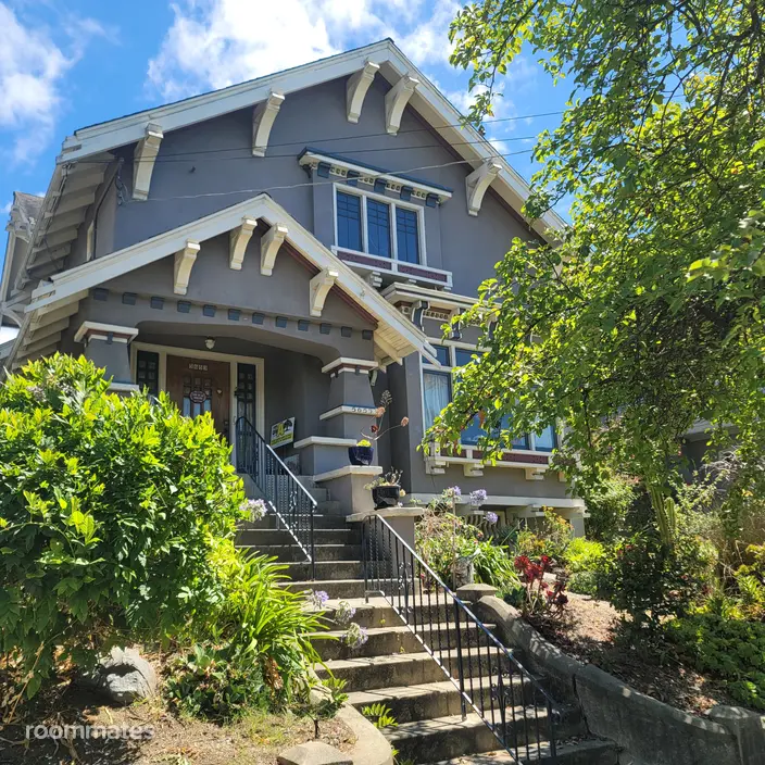 Room for rent in Oakland, CA $2000, house