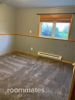 Room for rent in Rochester, MN $800, house