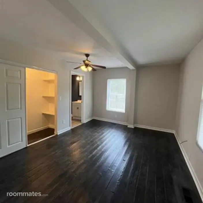Room for rent in Lenoir City, TN $600, house