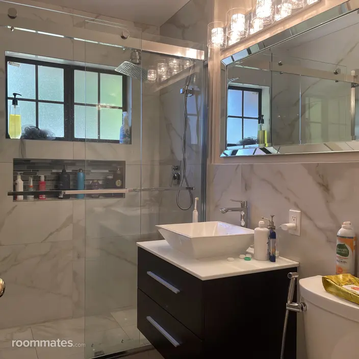 Room for rent in Los Altos, CA $1400, house