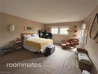 Room for rent in Cleveland Heights, OH $1025, condo