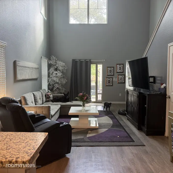 Room for rent in Austin, TX $900, condo
