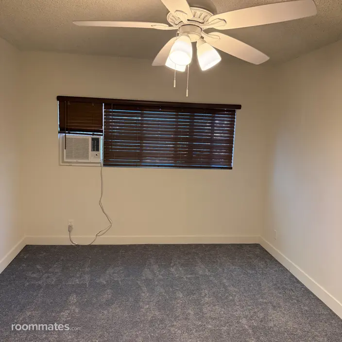 Room for rent in Valley Village, CA $1300, apartment