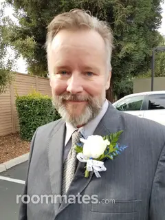Roommate looking Brentwood, CA, $800