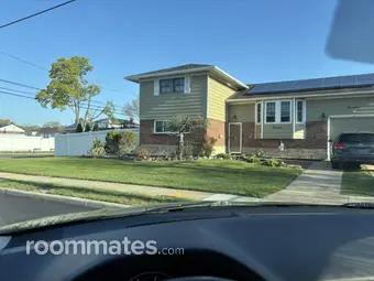 Roommate looking Deer Park, NY, $1200