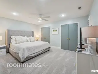 Room for rent in Charlotte, NC $1100, house