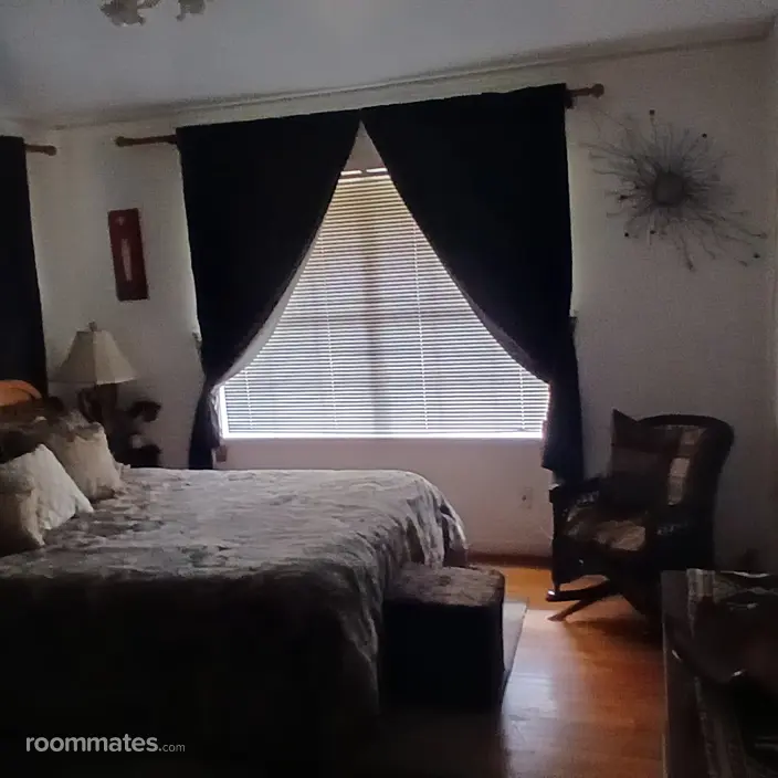 Room for rent in Houston, TX $700, house
