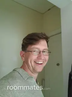 Roommate looking Woodside, NY, $1900