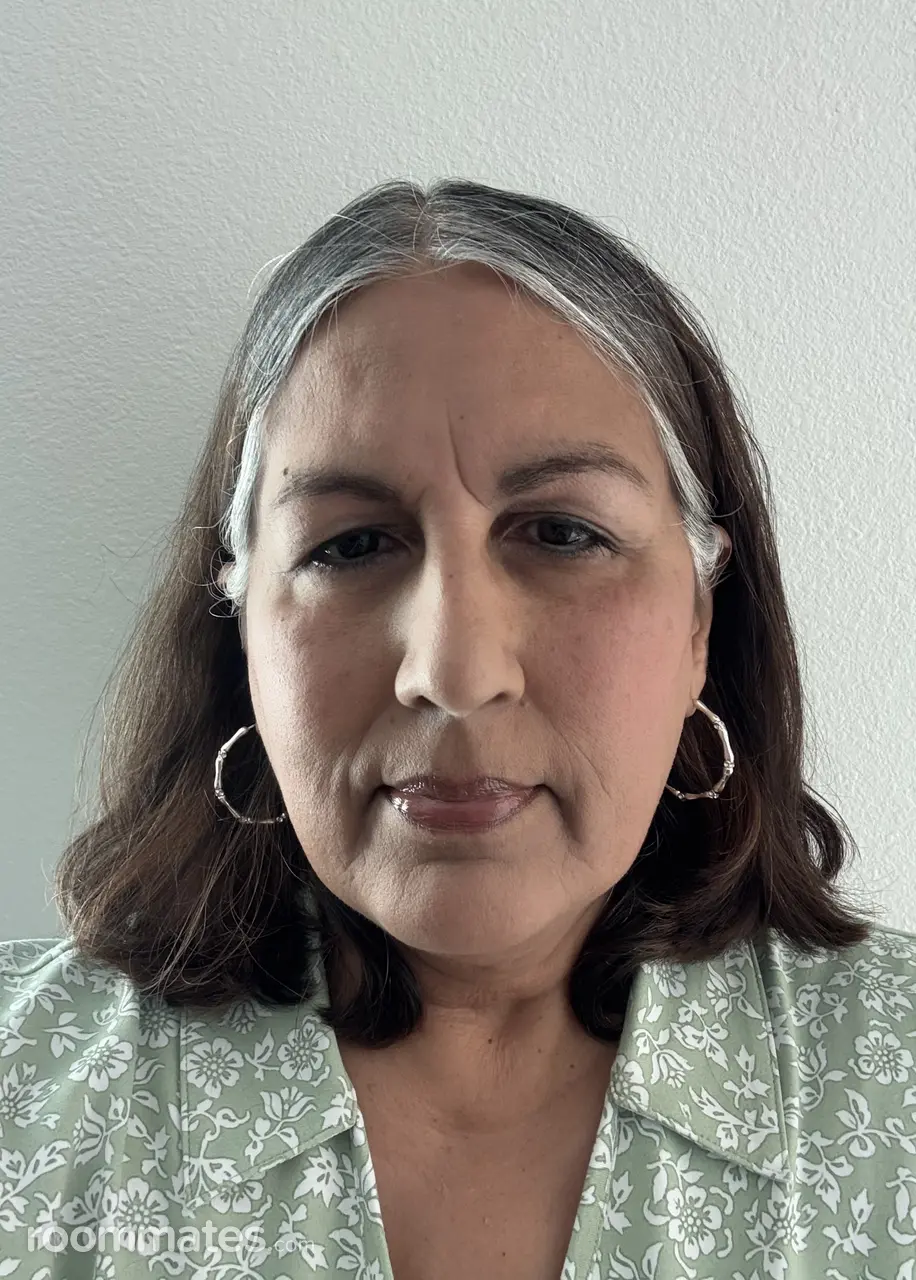 Profile photo 4 of 4