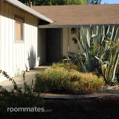 Room for rent in Davis, CA $850, house
