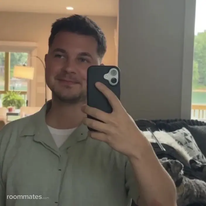 Roommate looking Bloomfield Hills, MI, $900