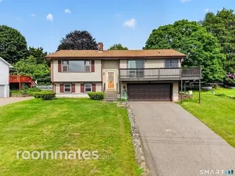Room for rent in Groton, CT $1000, house