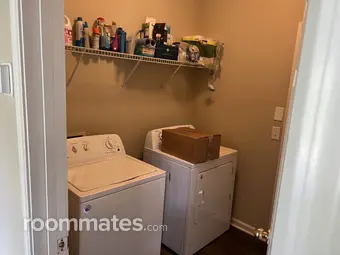 Room for rent in Charlotte, NC $1200, house