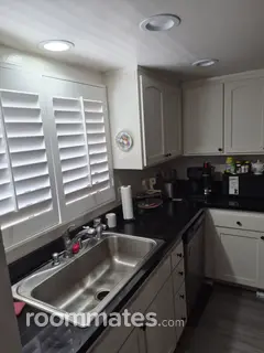 Room for rent in Chatsworth, CA $1750, townhouse