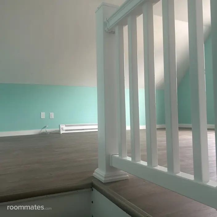 Room for rent in Lowell, MA $900, house
