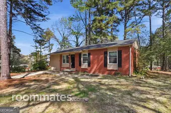 Room for rent in Atlanta, GA $700, house