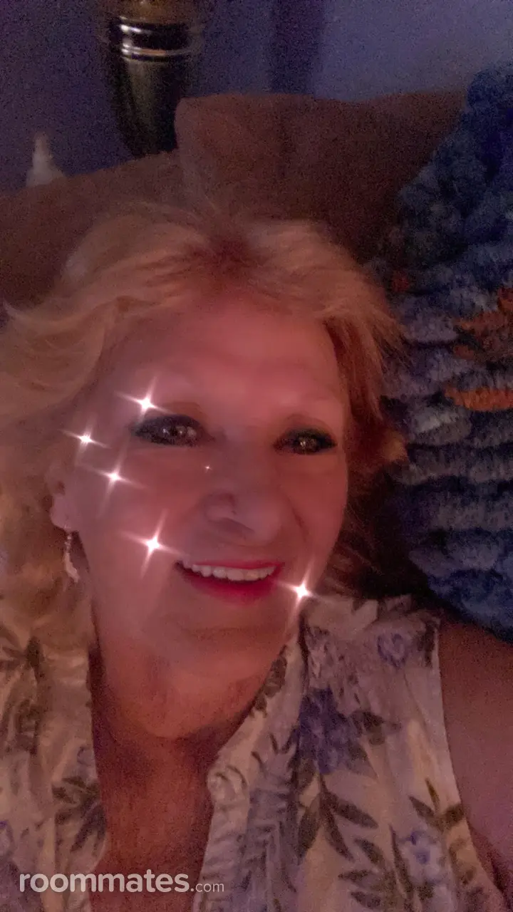 Profile photo 7 of 8
