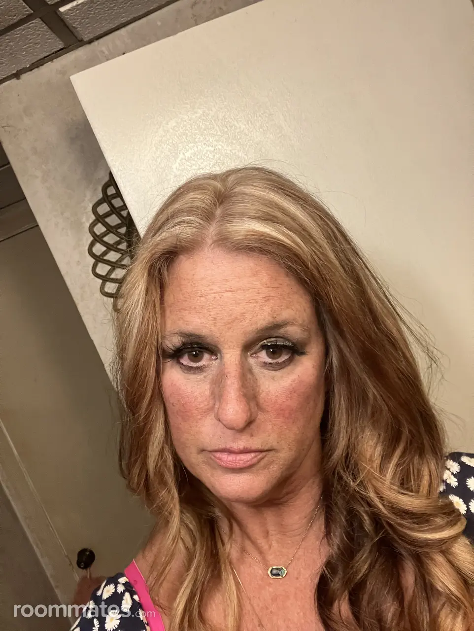 Profile photo 15 of 21