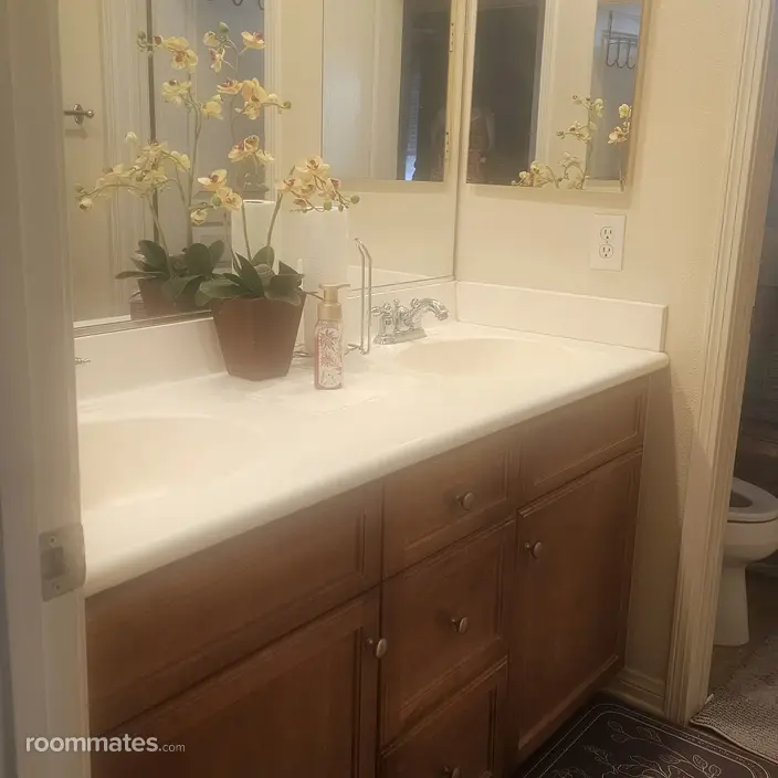 Room for rent in Wildomar, CA $1000, house