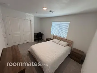 Room for rent in Las Vegas, NV $950, condo