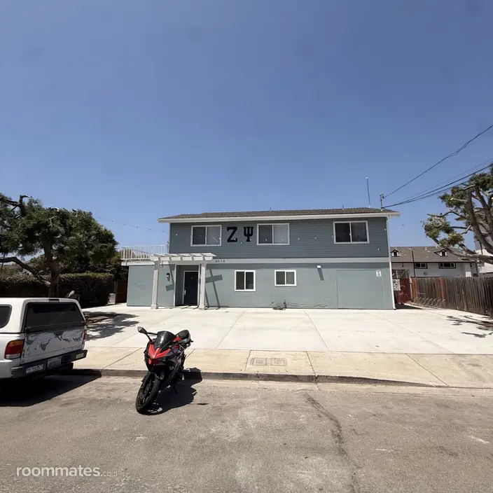 Room for rent in Isla Vista, CA $1440, house