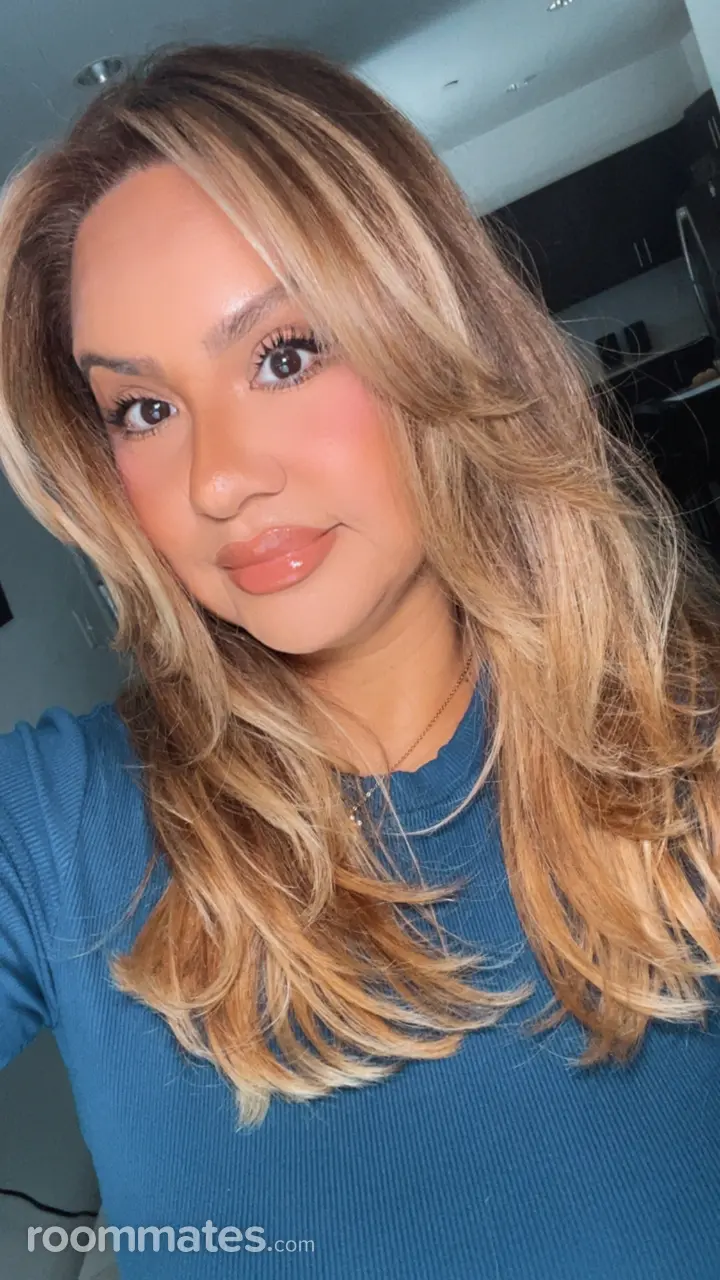 Profile photo 3 of 4