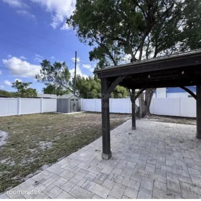 Room for rent in Winter Park, FL $1200, house