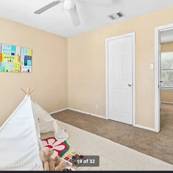 Room for rent in San Antonio, TX $750, house