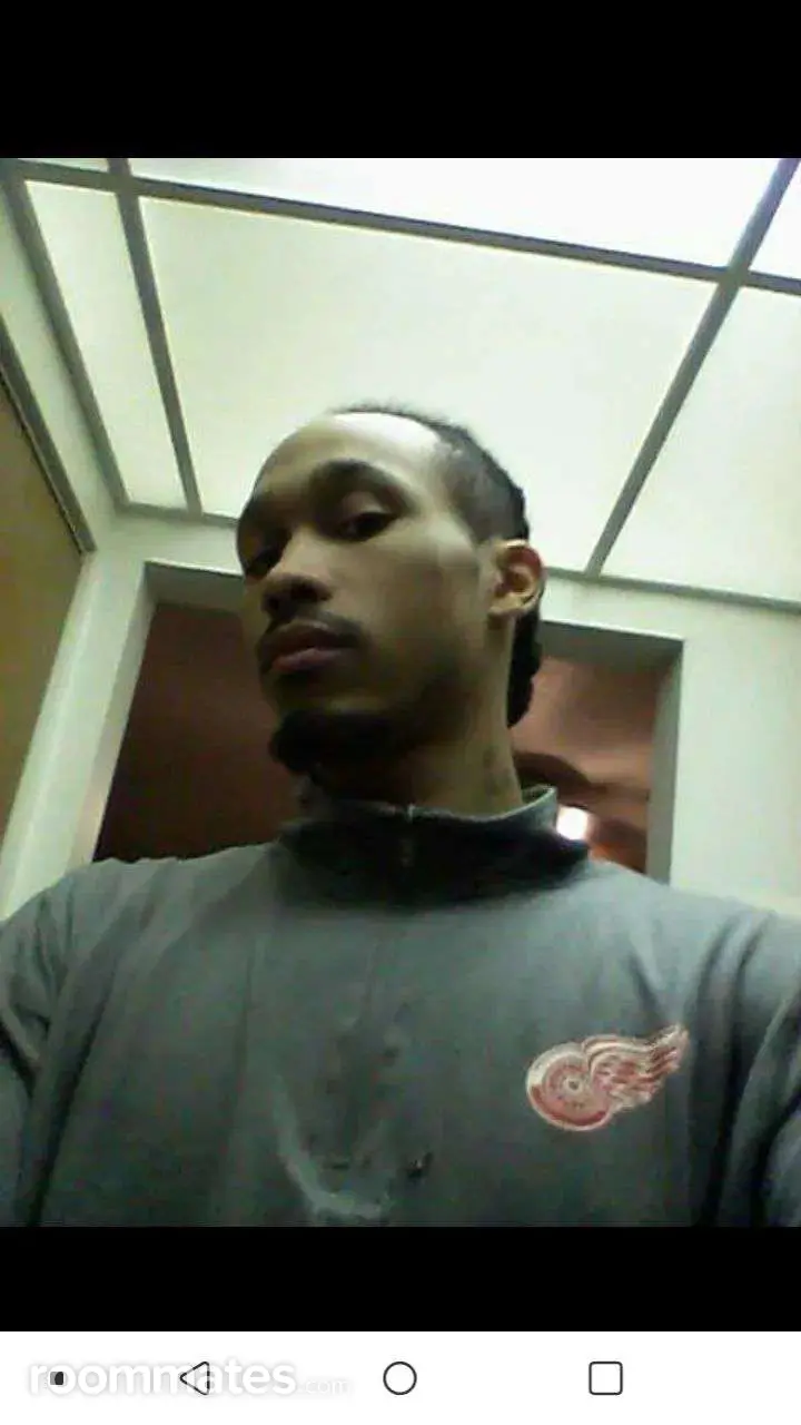 Profile photo 5 of 6