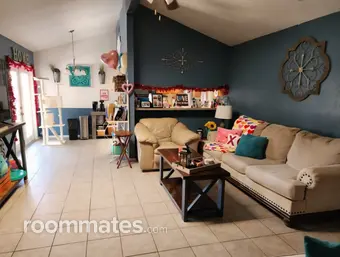 Room for rent in San Antonio, TX $600, house