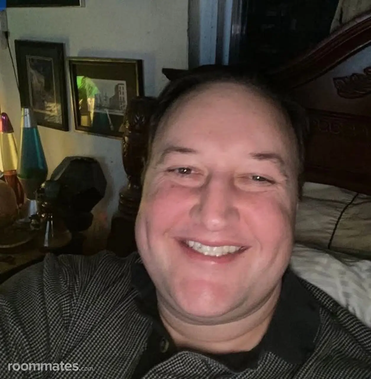 Profile photo 4 of 4