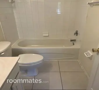 Room for rent in Fort Myers, FL $1100, townhouse