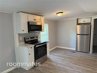 Room for rent in Reidsville, NC $675, house