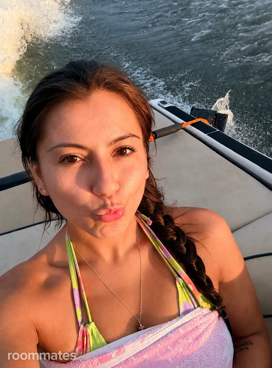 Profile photo 5 of 5